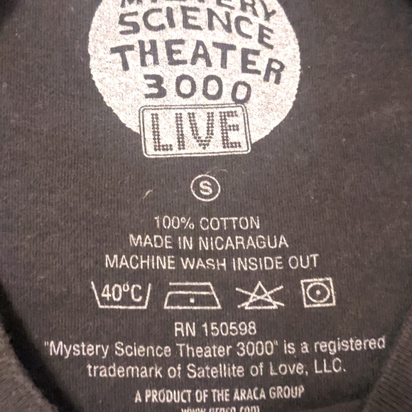 Mystery Science Theater 3000 shirt - Picture 5 of 6